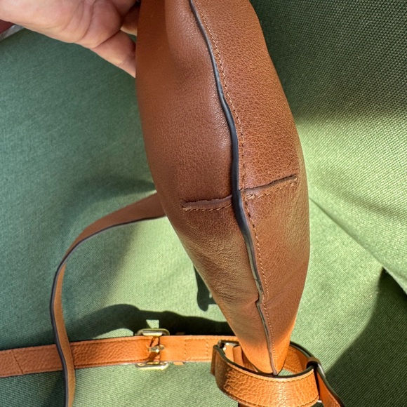 Radley London Pockets Icon Medium Leather Ziptop Crossbody - Picture 13 of 14